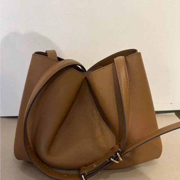 NWT Bloom Medium Calf Leather Crossbody Bag - Picture 2 of 7